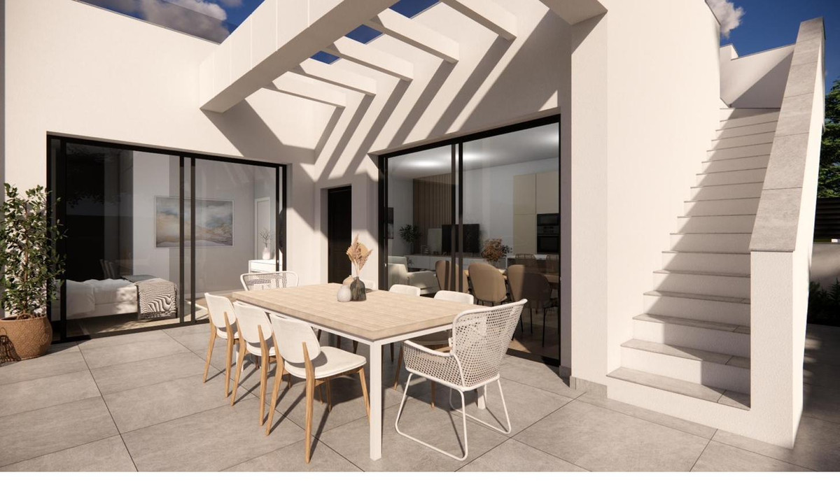 Villa de Lujo en Rojales: Sol, Piscina y Sin Escaleras, Descubra villas exclusivas de diseño en Rojales, Alicante. Disfrute del estilo de vida mediterráneo con piscina privada, solárium y sin escaleras. ¡Su hogar ide