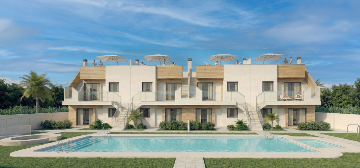 San Javier: Tu Villa Dúplex con Solárium y Piscina, Villas dúplex de lujo en San Javier, Costa Cálida. 2-3 dorm, 2 baños, piscina y solárium privado. Cerca de playas y golf. ¡Su hogar desde 272.900€!