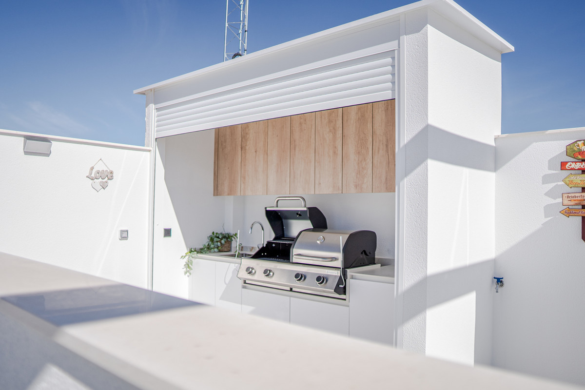 San Javier: Tu Villa Dúplex con Solárium y Piscina, Villas dúplex de lujo en San Javier, Costa Cálida. 2-3 dorm, 2 baños, piscina y solárium privado. Cerca de playas y golf. ¡Su hogar desde 272.900€!