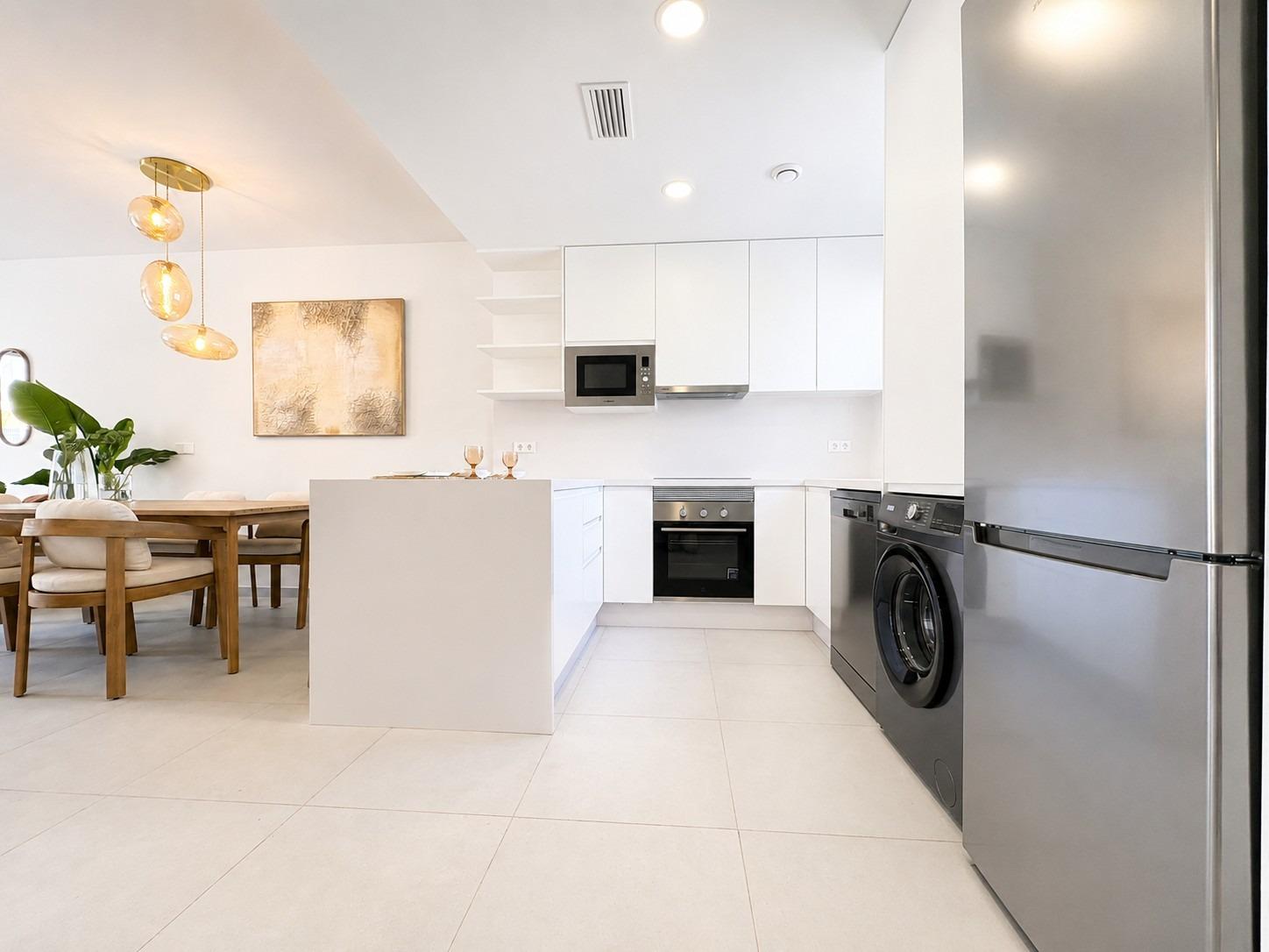 Vive el Lujo Mediterráneo en Altaona Golf, Murcia, Adosados y villas de nueva construcción en Altaona Golf, Murcia. Vive la vida mediterránea con seguridad, naturaleza y piscina. ¡Tu hogar o inversión ideal en C