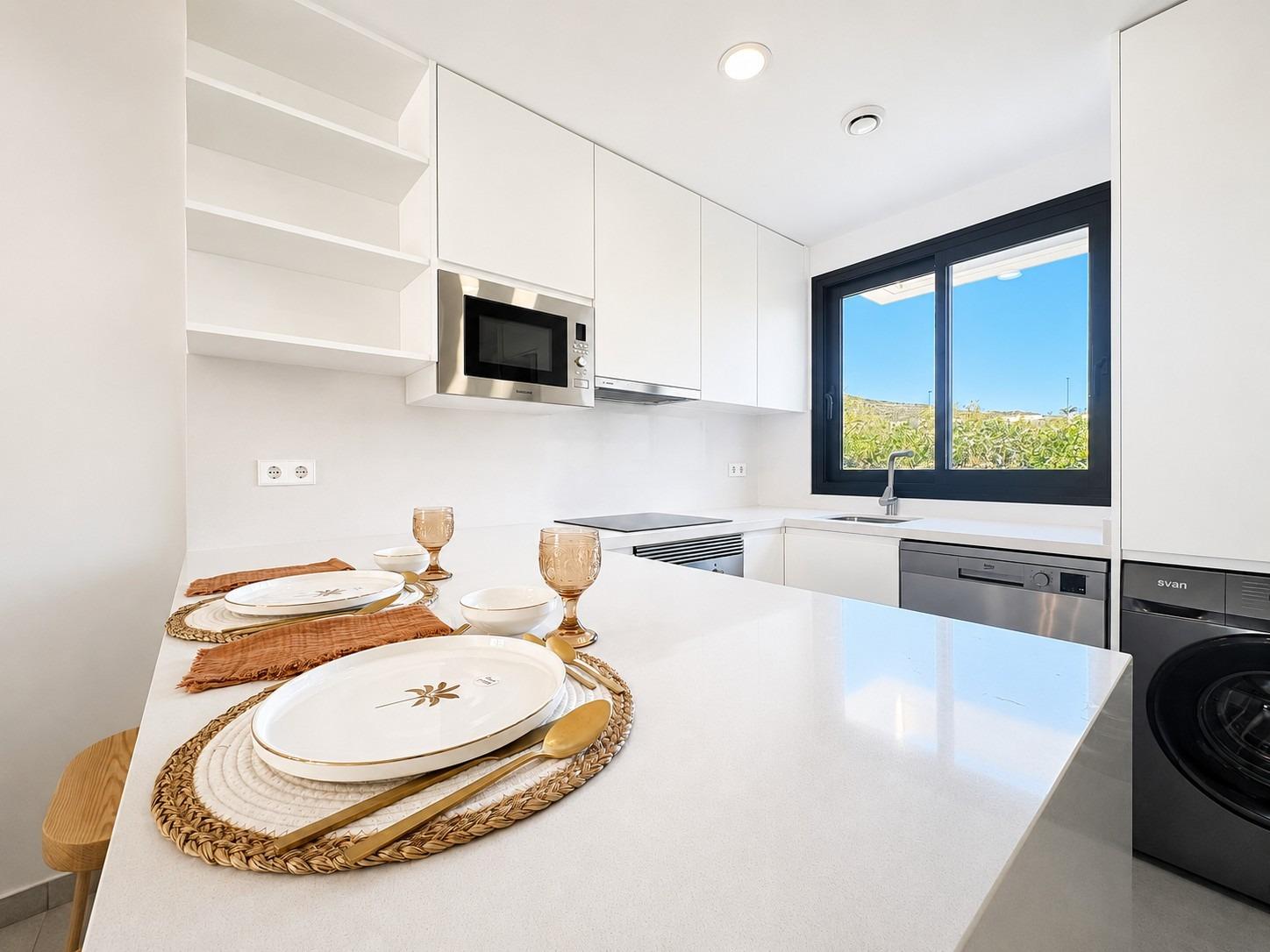 Vive el Lujo Mediterráneo en Altaona Golf, Murcia, Adosados y villas de nueva construcción en Altaona Golf, Murcia. Vive la vida mediterránea con seguridad, naturaleza y piscina. ¡Tu hogar o inversión ideal en C