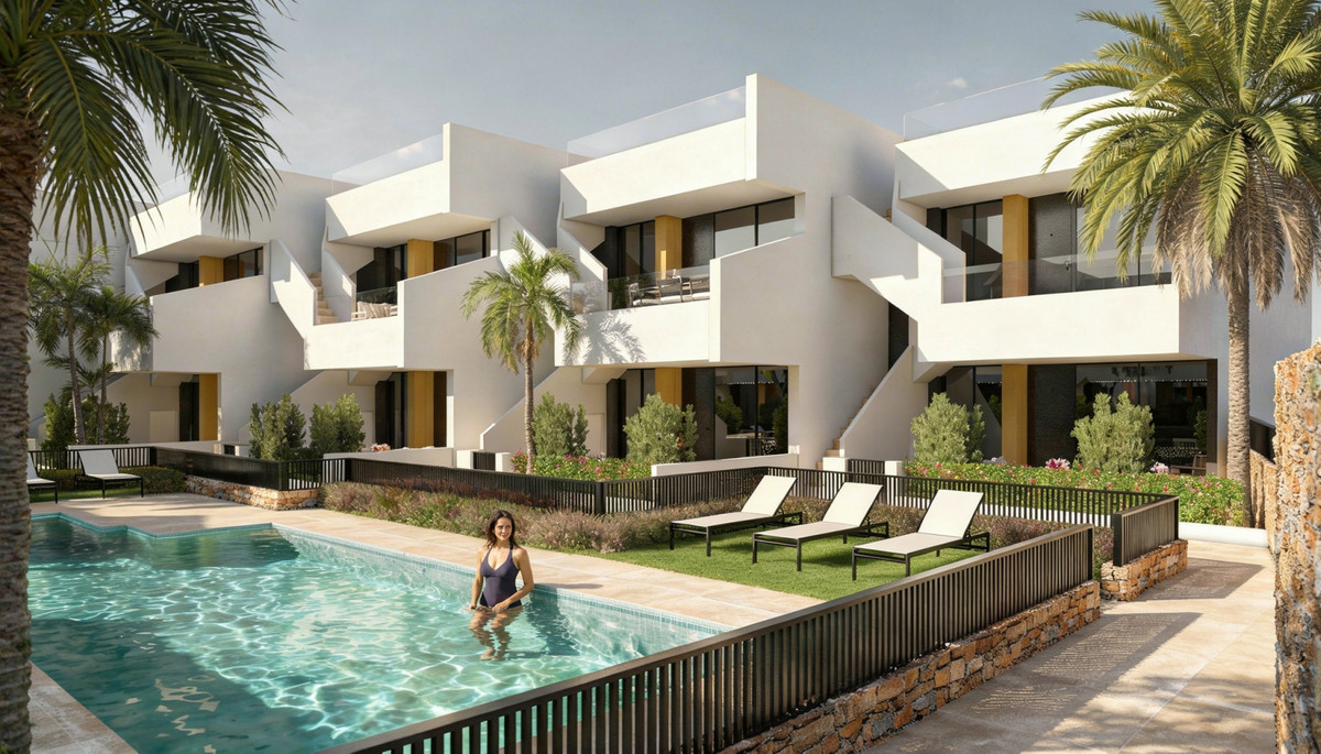 Pilar de la Horadada: Tu Hogar Mediterráneo de Ensueño, Descubre tu nuevo hogar en Pilar de la Horadada, Alicante. Exclusivas viviendas de 3 dorm. con jardín o solárium, piscina y cerca de la playa. ¡Vive el Mediterr