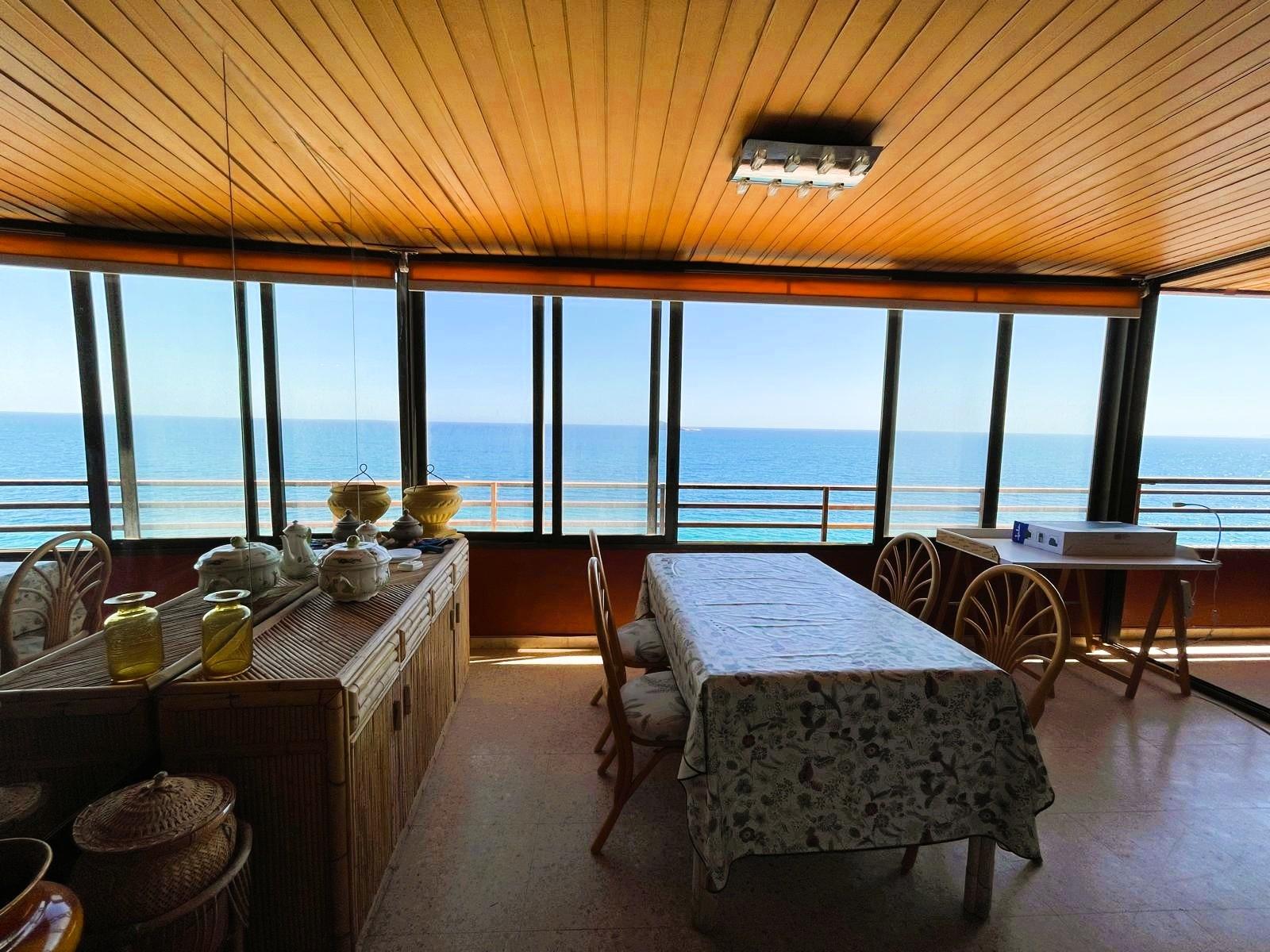 Expectacular vivienda con vistas al mar en Benidorm