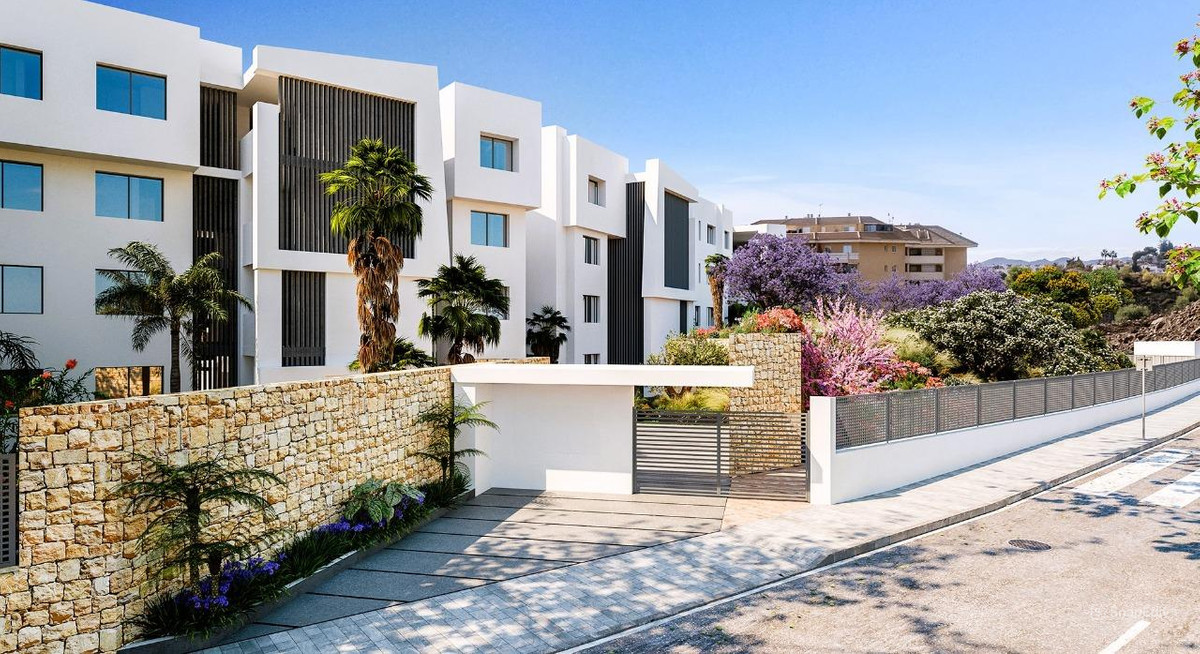 Lujo Exclusivo con Vistas al Mar en El Higuerón, Descubre apartamentos de lujo en El Higuerón, Fuengirola. Vistas al mar, piscina, gimnasio y coworking. A 500m del mar y tren. ¡Tu vida en la Costa del Sol!