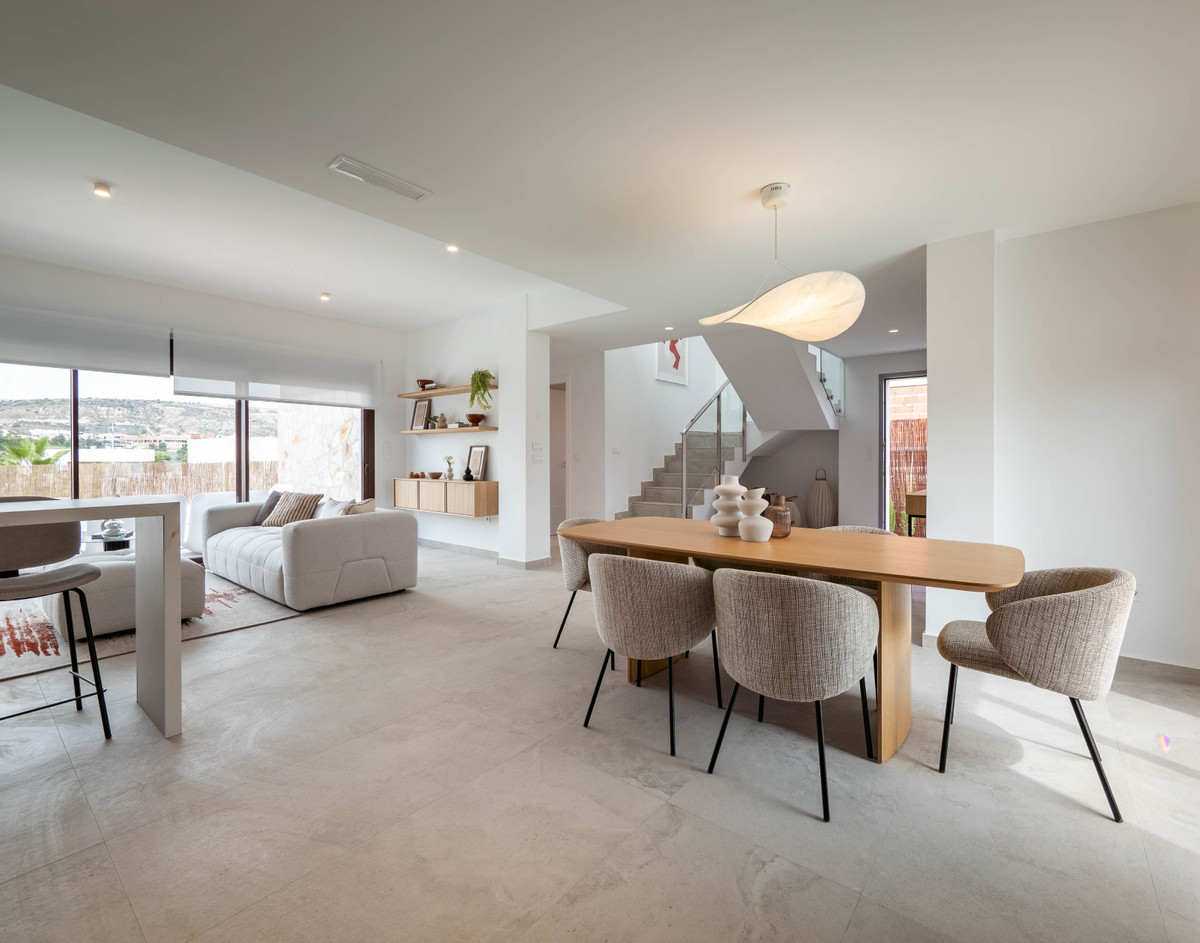 Villa Algorfa: 3 habitaciones, 2 baños