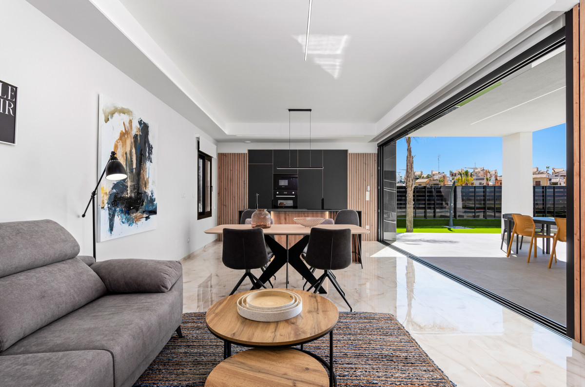 Villa en Algorfa, Alicante