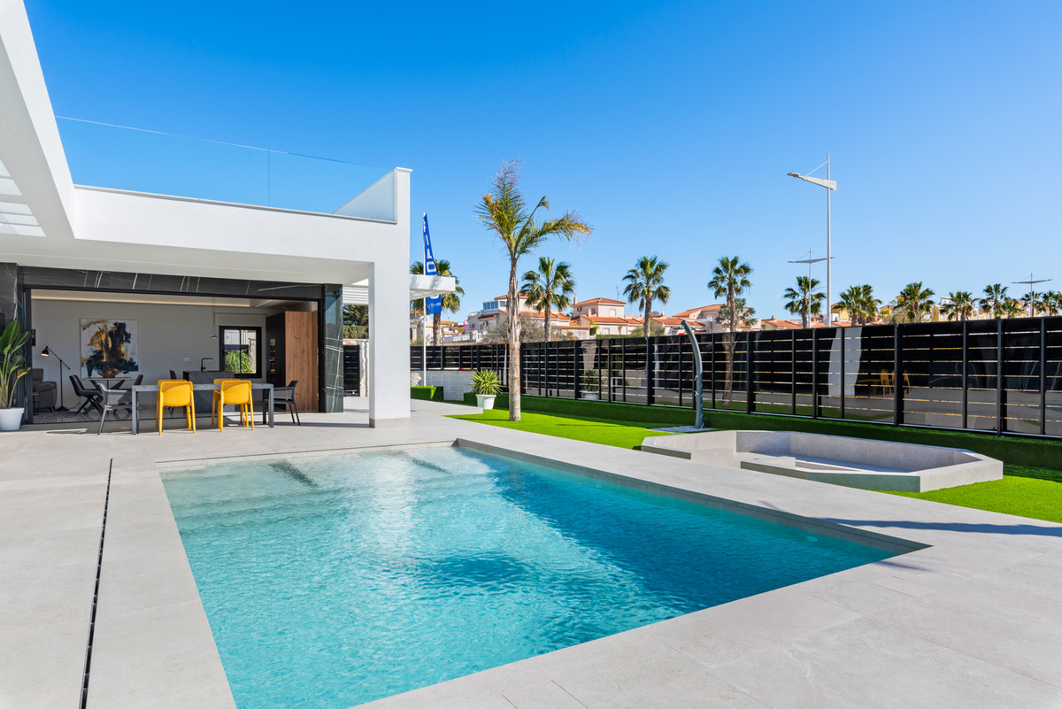 Villa en Algorfa, Alicante