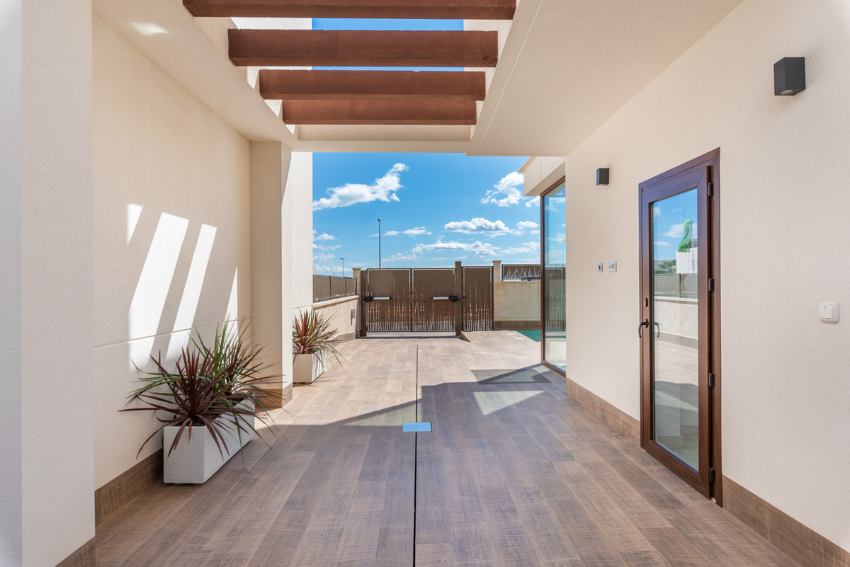 Villa en venta en Rojales