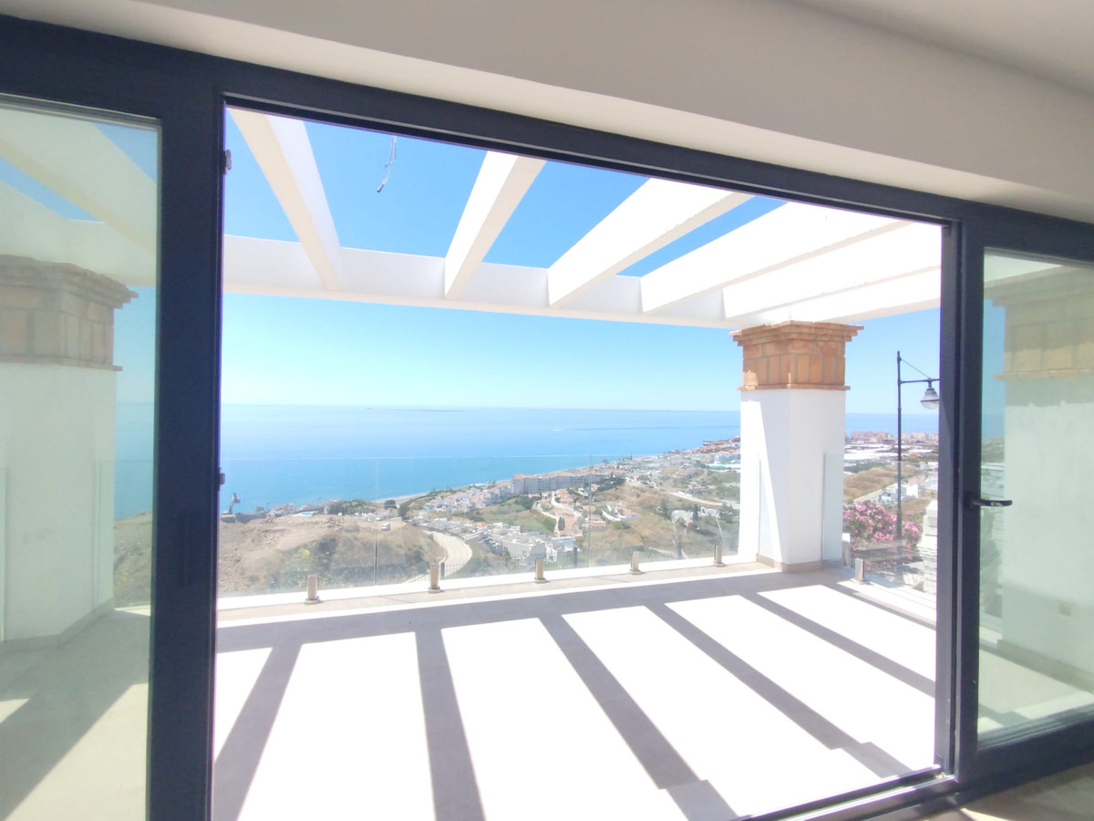 Villa en Venta en Torrox, Málaga