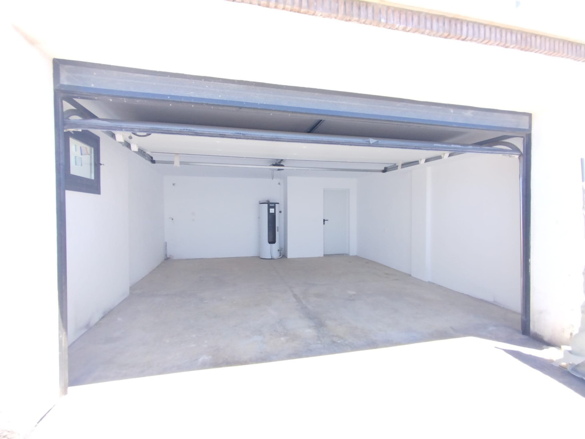Villa en Venta en Torrox, Málaga