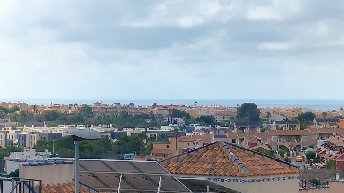 Chalet en venta en Orihuela