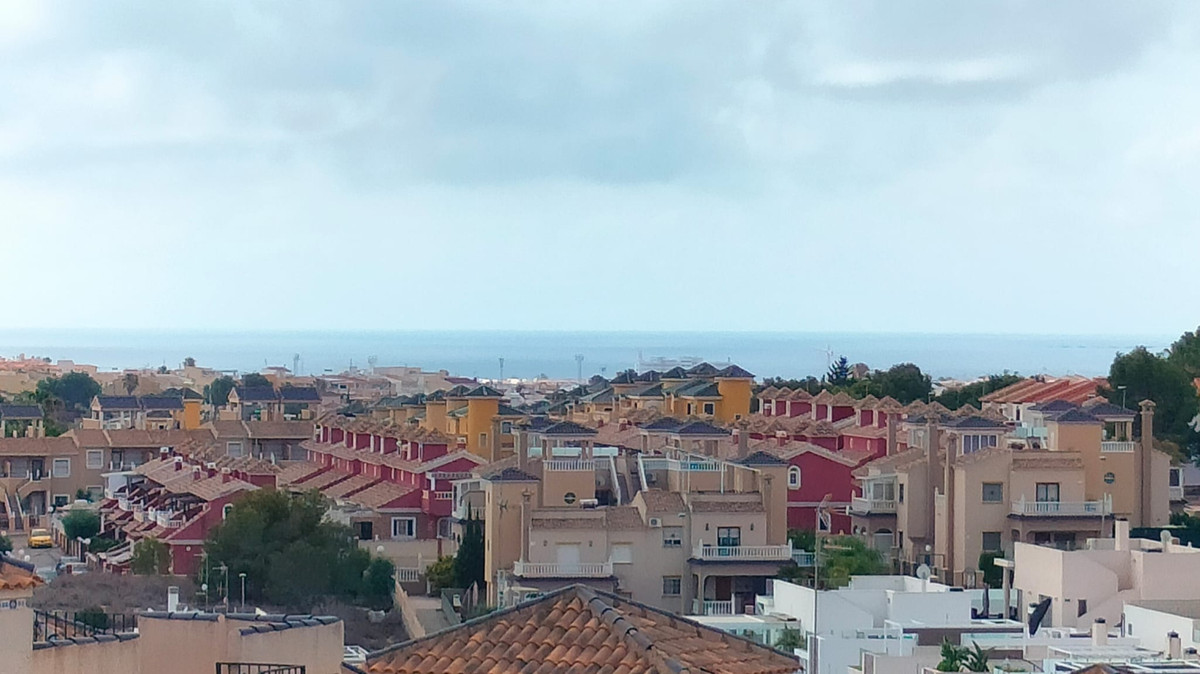 Chalet en venta en Orihuela