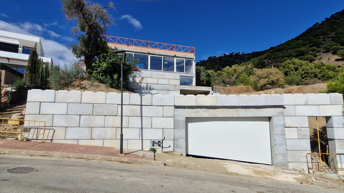 Villa de lujo en Mijas: 5 habitaciones, 5 baños.