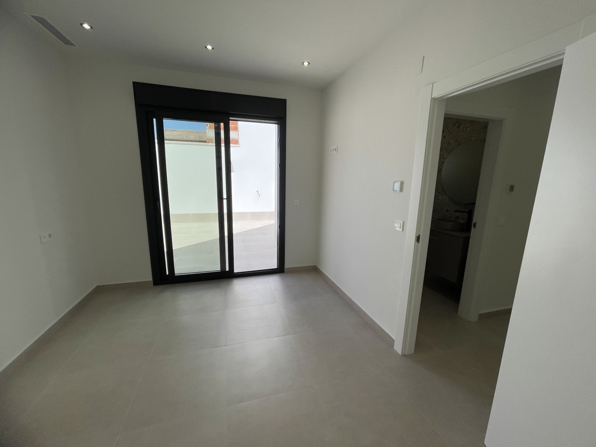 Villa en venta en Almoradi