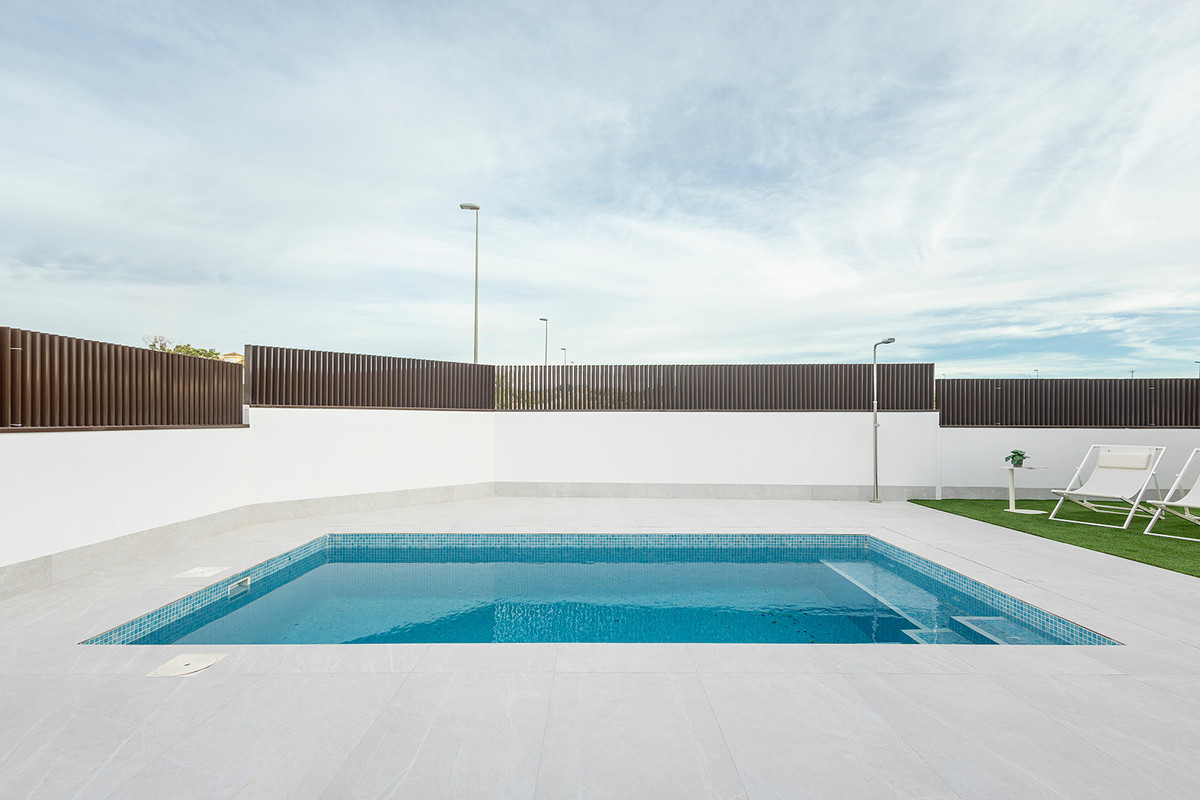 Villa en venta en Orihuela