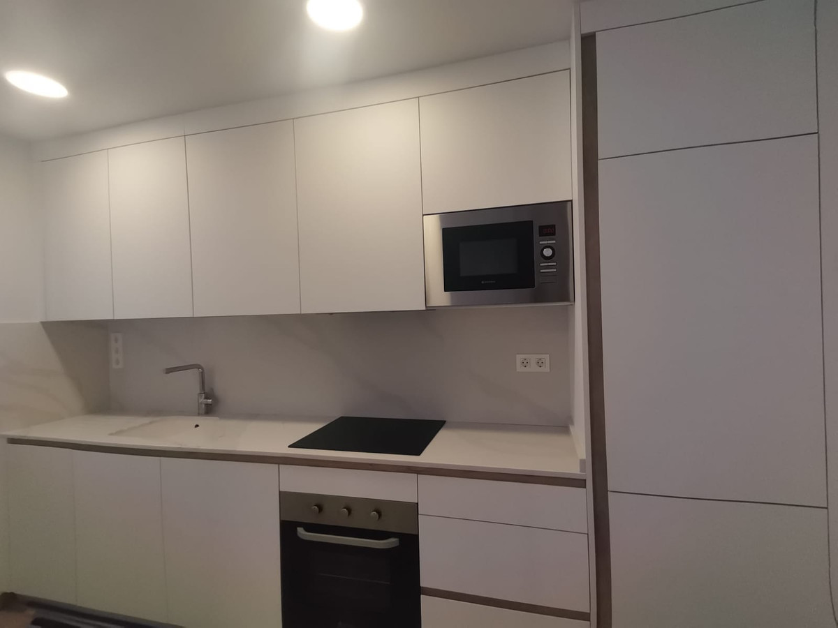 Tu oasis costero en Torrevieja: ¡Listo para vivir!