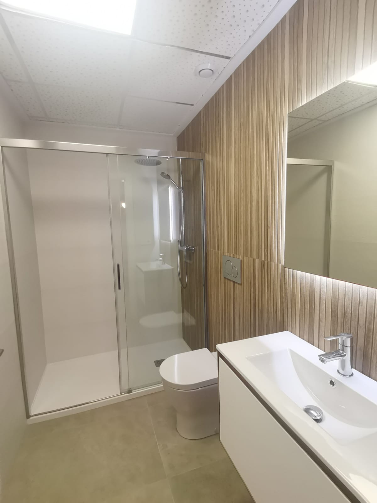 Tu oasis costero en Torrevieja: ¡Listo para vivir!