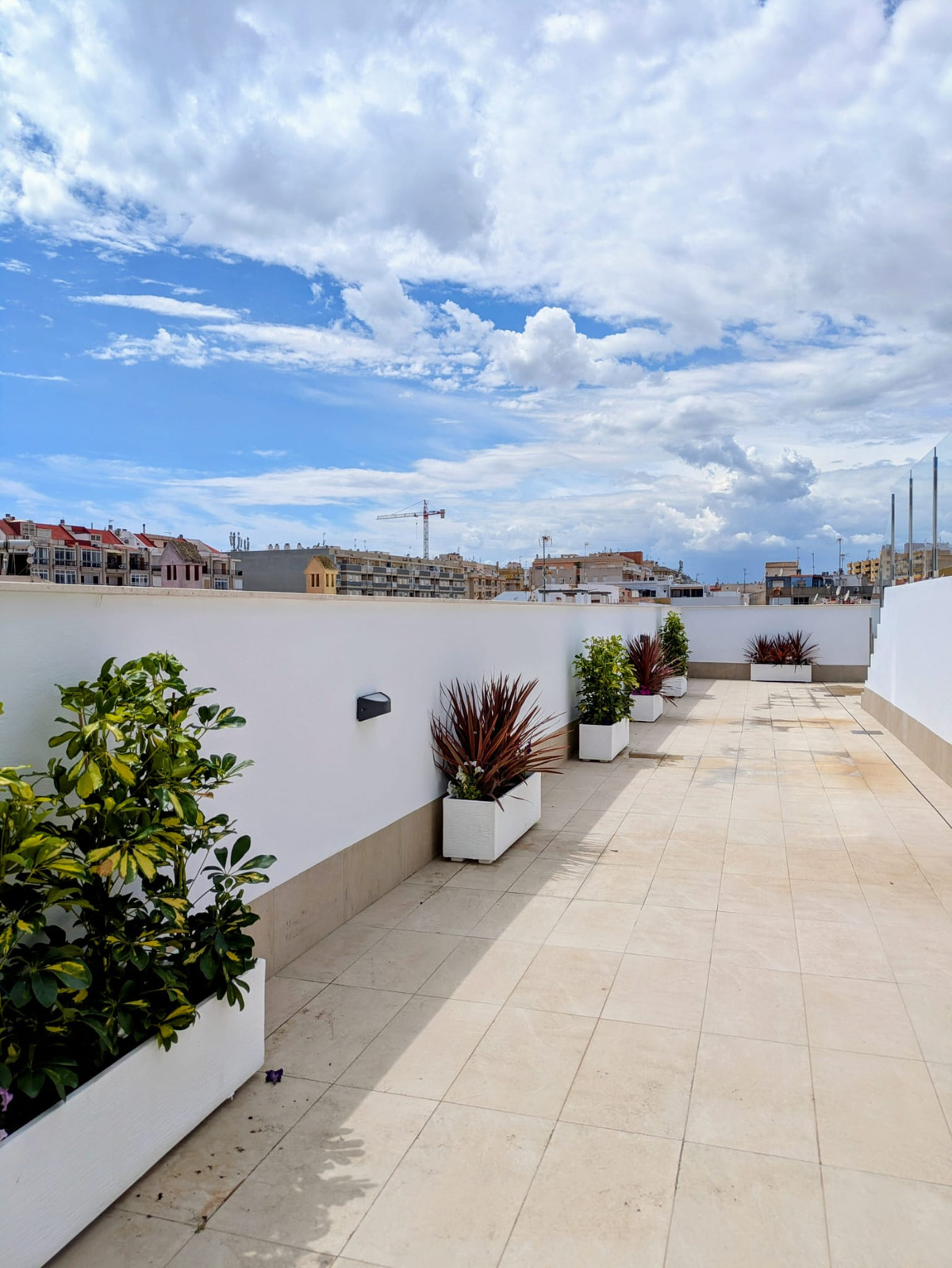Tu oasis costero en Torrevieja: ¡Listo para vivir!