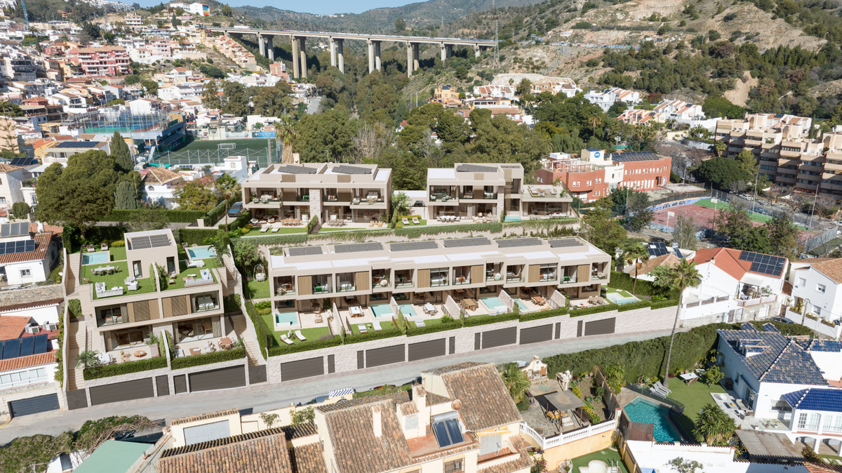 Lujo mediterráneo: Villa con vistas al mar en Málaga
