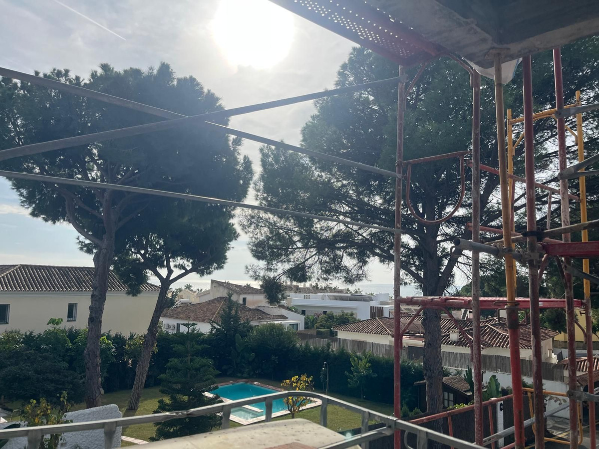 Lujo a medida: Villa de nueva construcción en Marbella