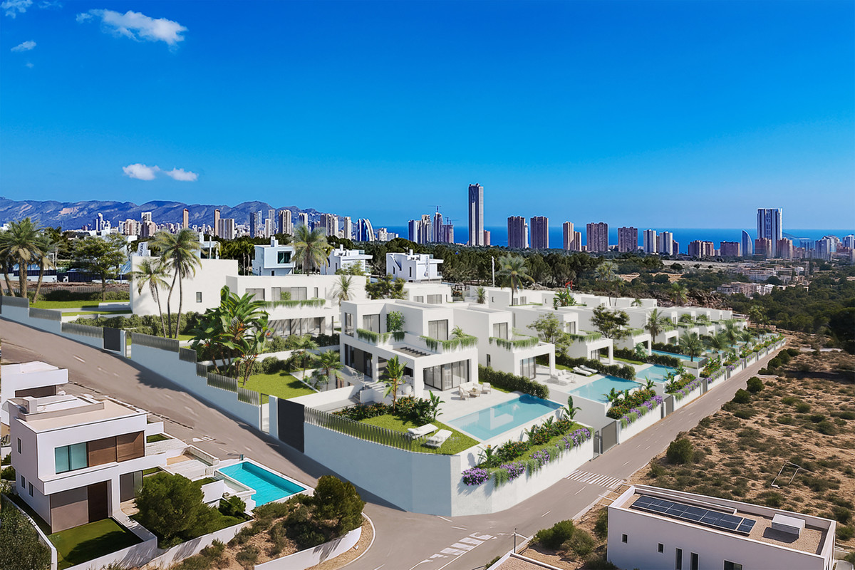 Villa de lujo en Finestrat: mar y montaña., Lujosa villa en Finestrat, Alicante. Estilo de vida exclusivo en Costa Blanca. 4 hab, piscina privada. ¡Oportunidad única!