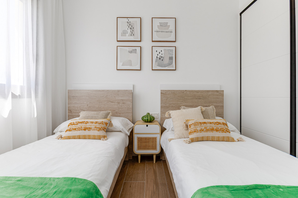 Villa de lujo en Finestrat: Vistas únicas, Villas exclusivas en Finestrat, Alicante. Vistas al mar y montaña. Diseño moderno, piscina privada. ¡Su paraíso en la Costa Blanca!