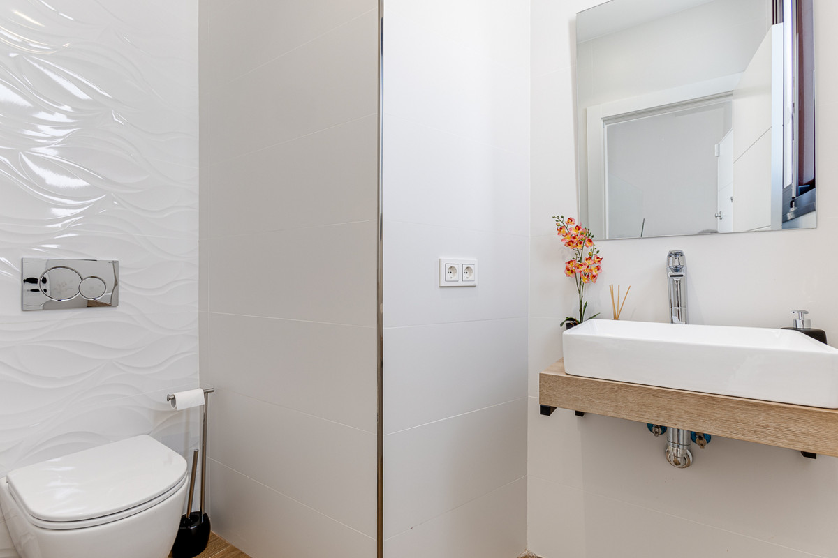 Villa de lujo en Finestrat: Vistas únicas, Villas exclusivas en Finestrat, Alicante. Vistas al mar y montaña. Diseño moderno, piscina privada. ¡Su paraíso en la Costa Blanca!