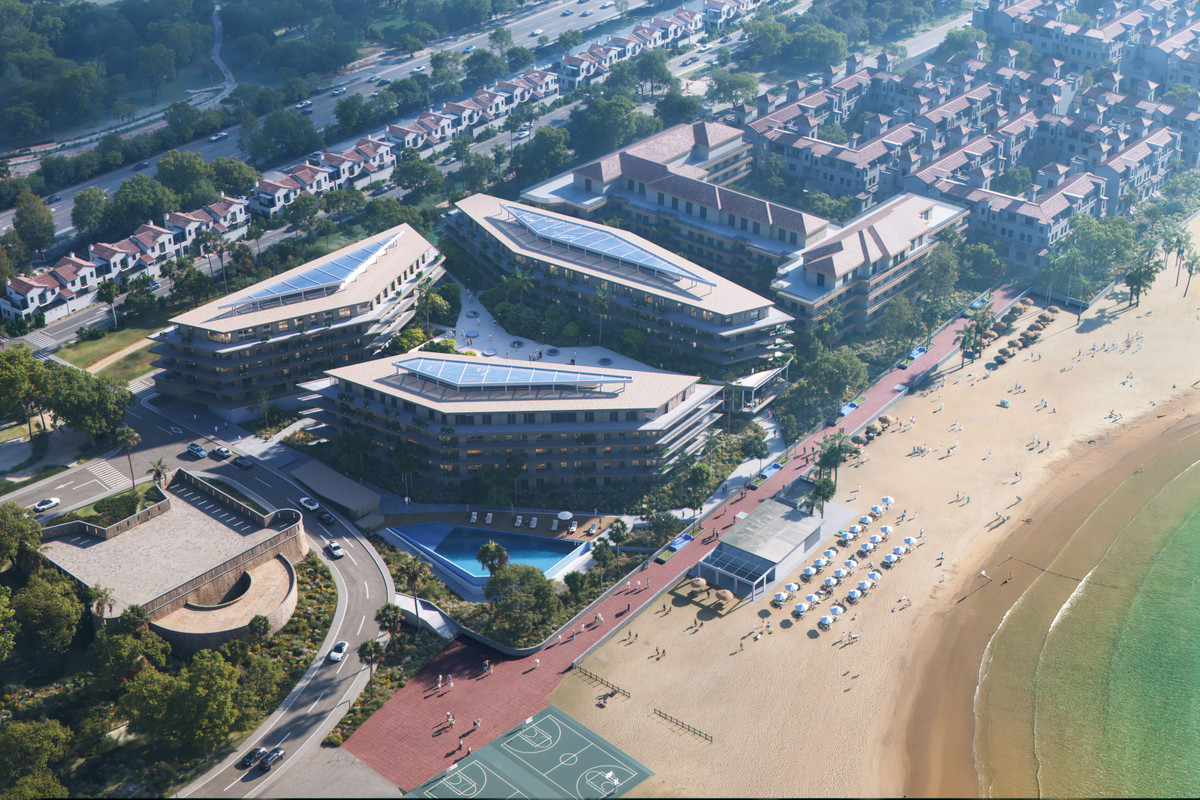 propiedad, Exclusivos apartamentos en primera línea de playa en Manilva, Málaga. Vistas al Mediterráneo, junto al Castillo de la Duquesa. Obra nueva de lujo.