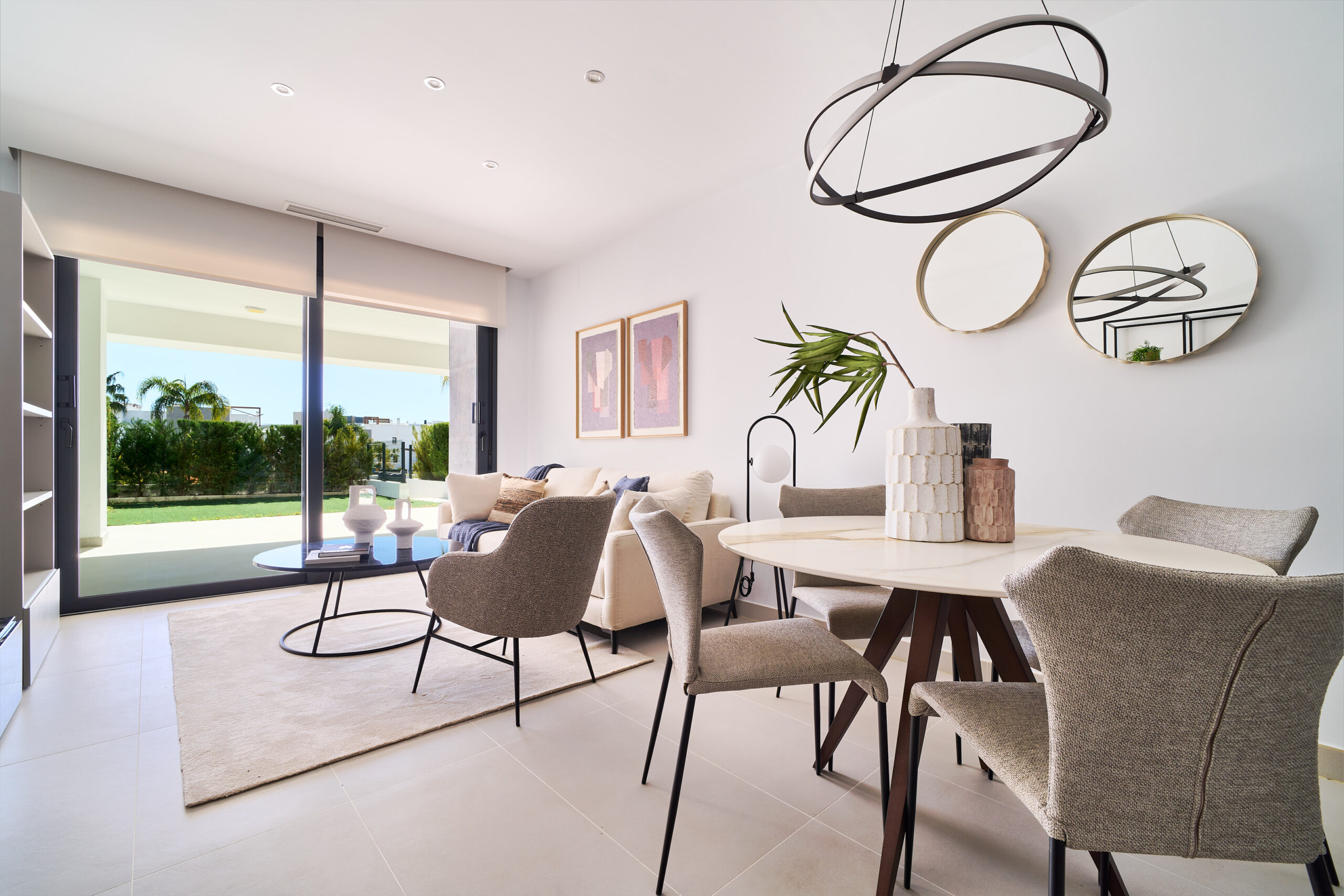 Elegancia contemporánea y tranquilidad en la Nueva Milla de Oro, Estepona