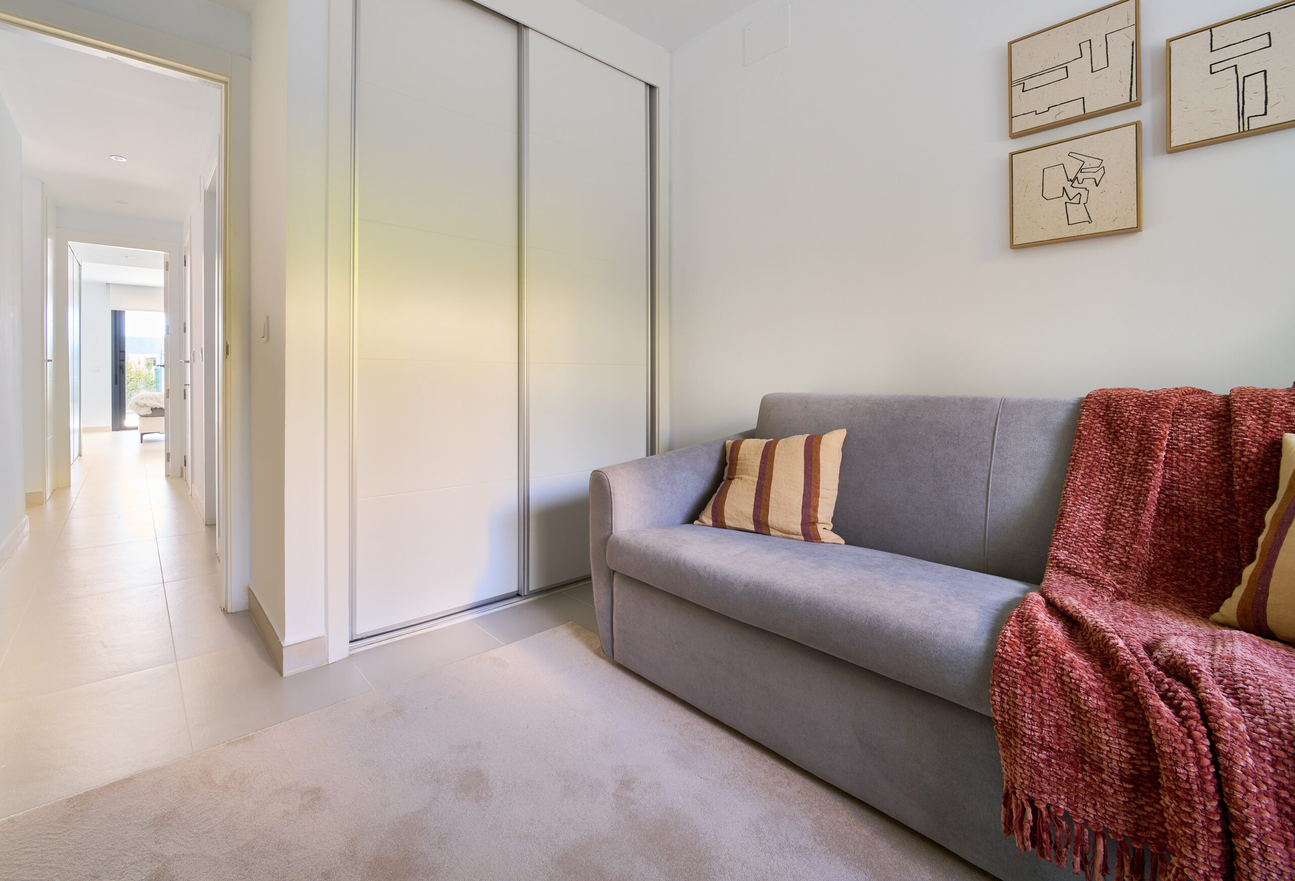Elegancia contemporánea y tranquilidad en la Nueva Milla de Oro, Estepona