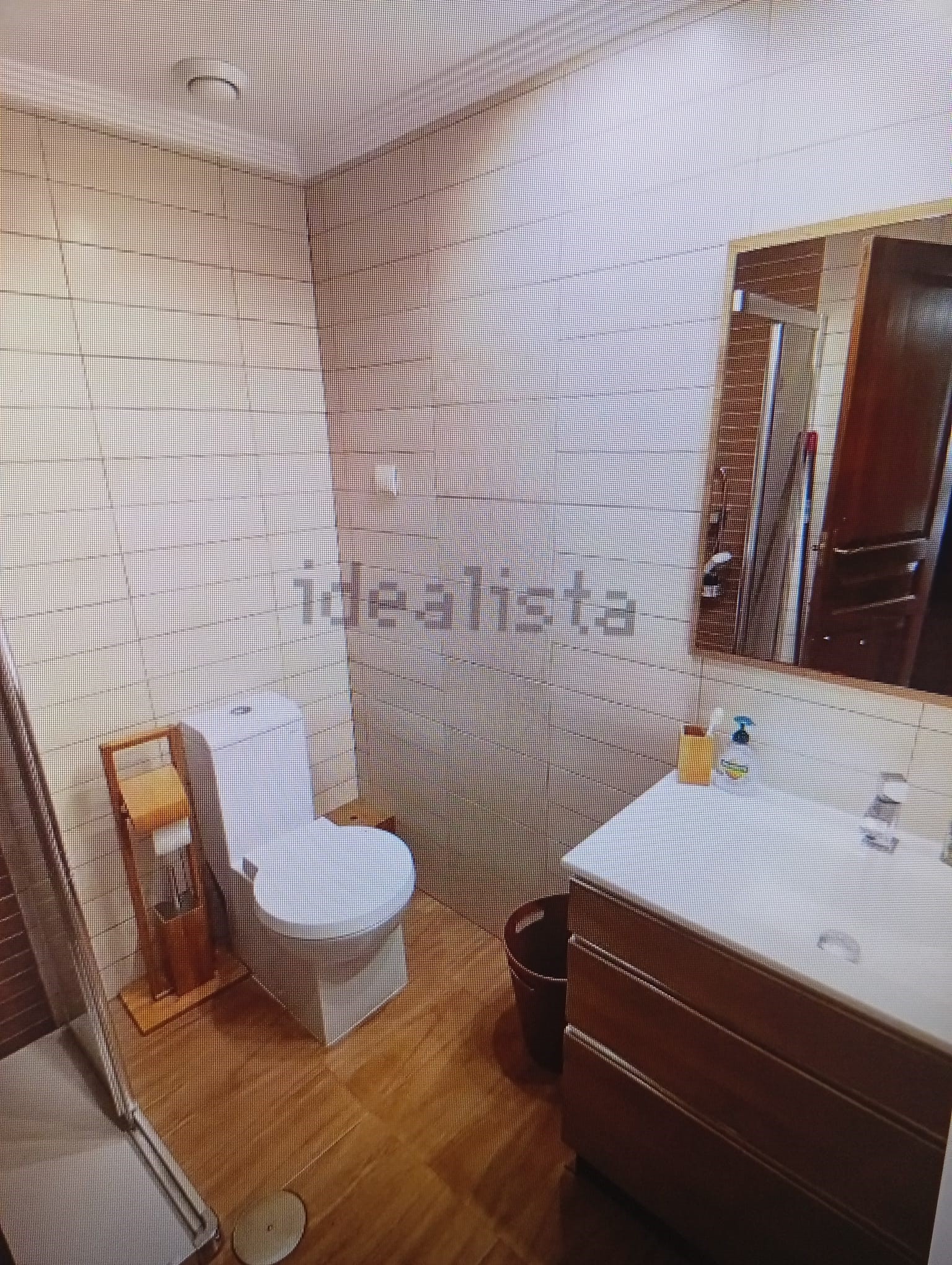 Villa de Lujo en La Nucía: Estilo Mediterráneo, Exclusiva villa en La Nucía, Alicante. 4 hab, 3 baños, 450m². Lujo mediterráneo, piscina, vistas al mar. ¡Tu oasis privado!