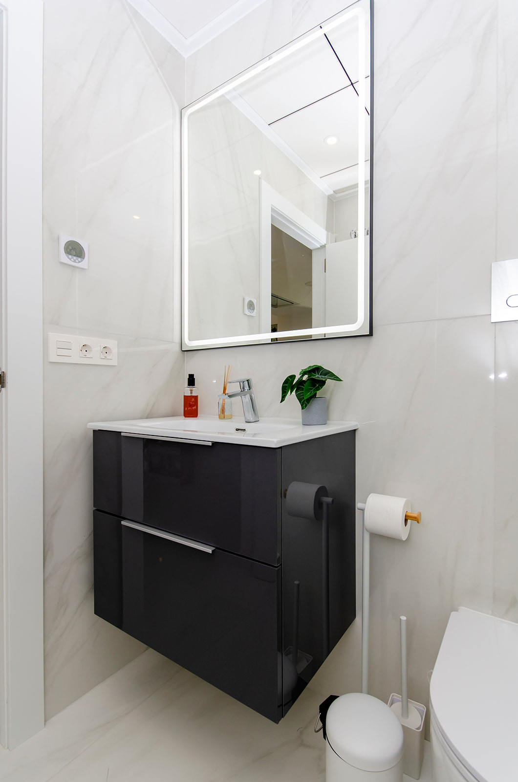 Villa de lujo en Orihuela: Golf, playa y energía A, Villas de lujo en Entrenaranjos, Orihuela. 3 hab, 2 baños, piscina privada. Cerca de golf, playas y servicios. ¡Oferta especial!