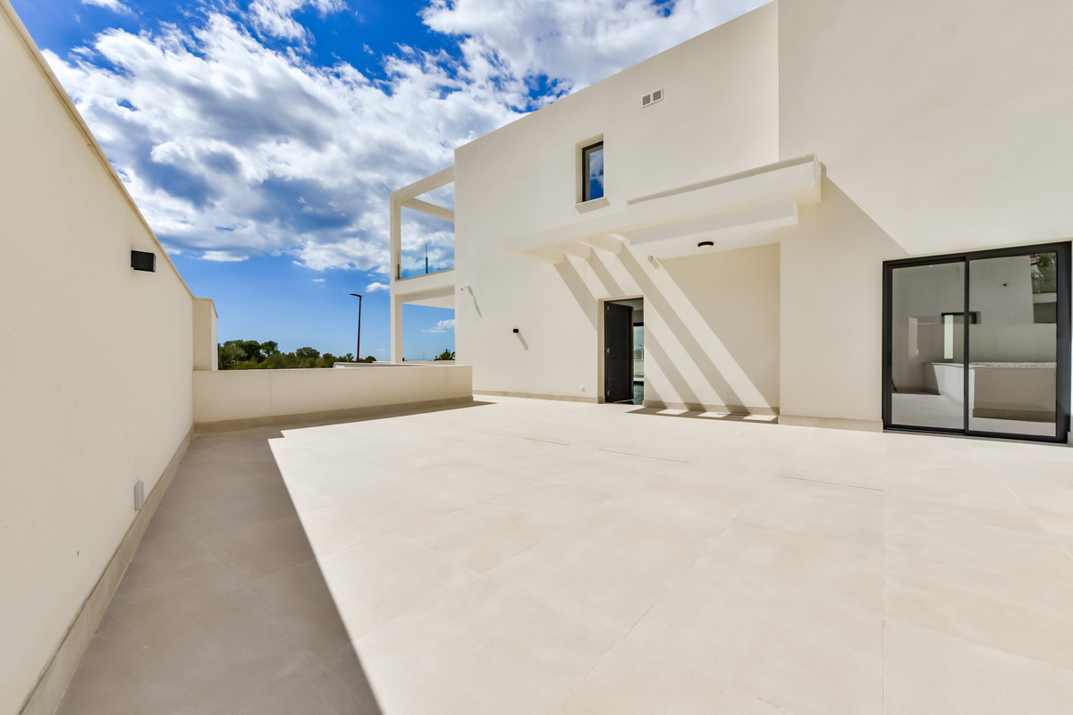 Finestrat Luxury: Villa exclusiva con piscina, Lujosa villa de obra nueva en Finestrat, Alicante. 7 dormitorios, piscina semiolímpica, spa. ¡Inversión de lujo en Costa Blanca!