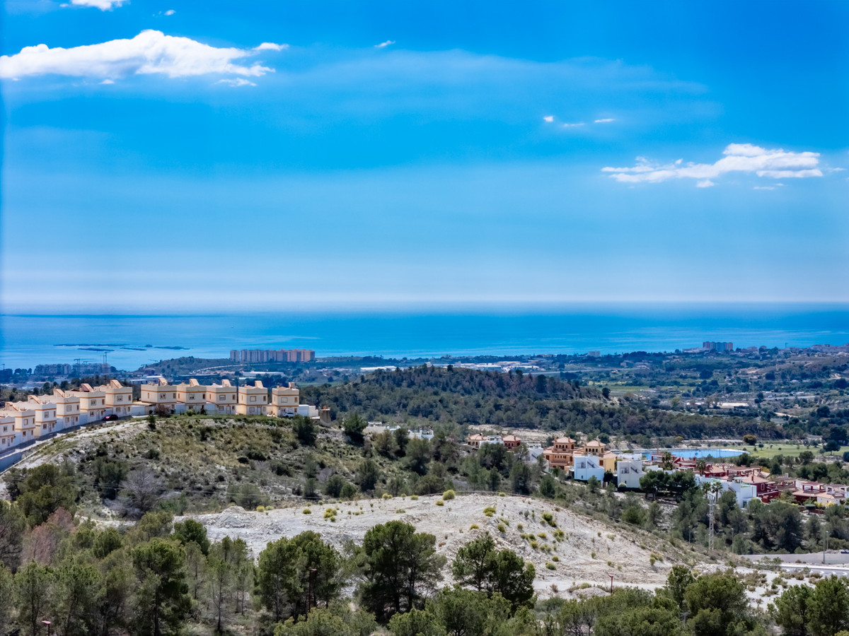 Finestrat Luxury: Villa exclusiva con piscina, Lujosa villa de obra nueva en Finestrat, Alicante. 7 dormitorios, piscina semiolímpica, spa. ¡Inversión de lujo en Costa Blanca!