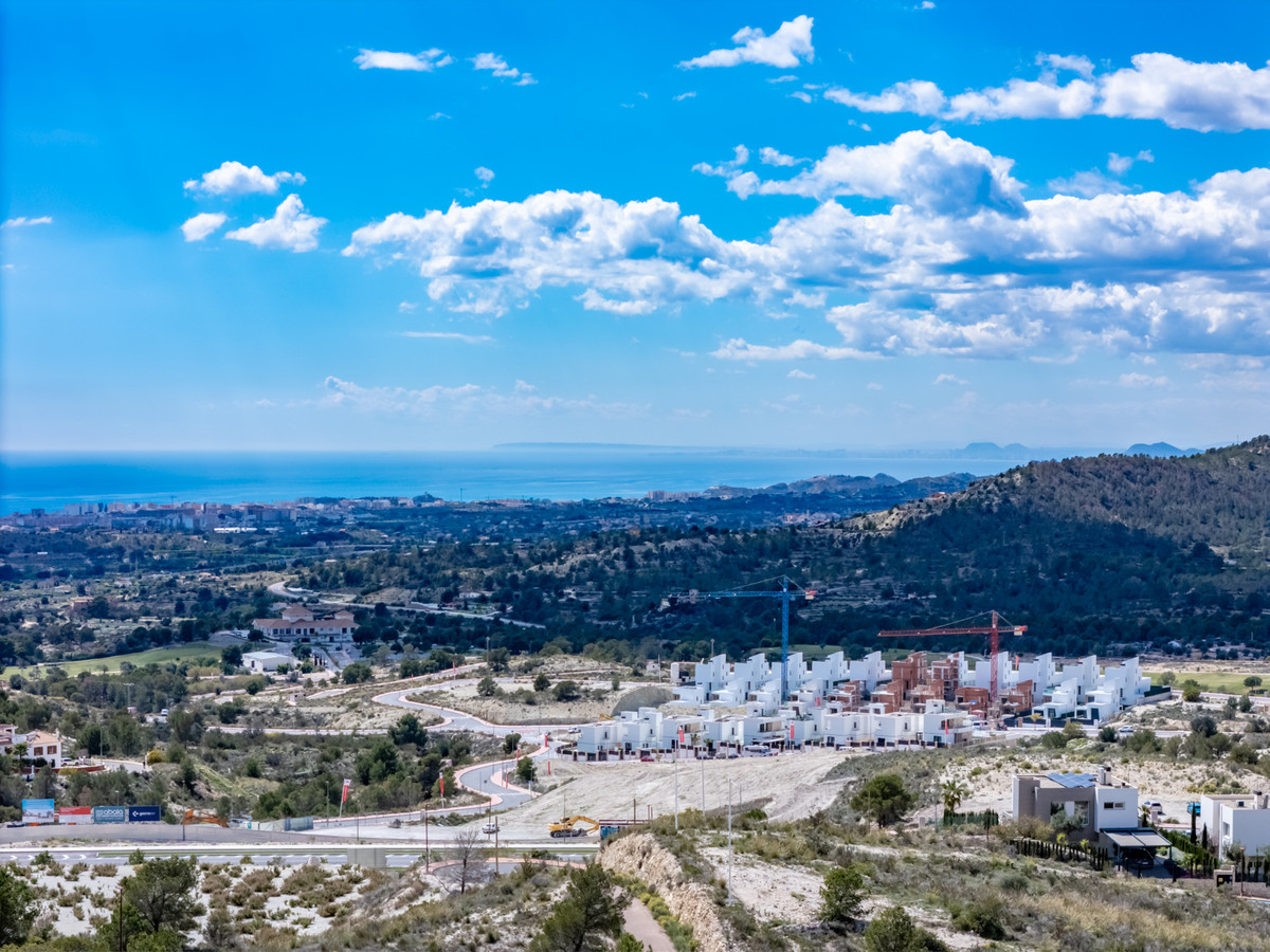 Finestrat Luxury: Villa exclusiva con piscina, Lujosa villa de obra nueva en Finestrat, Alicante. 7 dormitorios, piscina semiolímpica, spa. ¡Inversión de lujo en Costa Blanca!