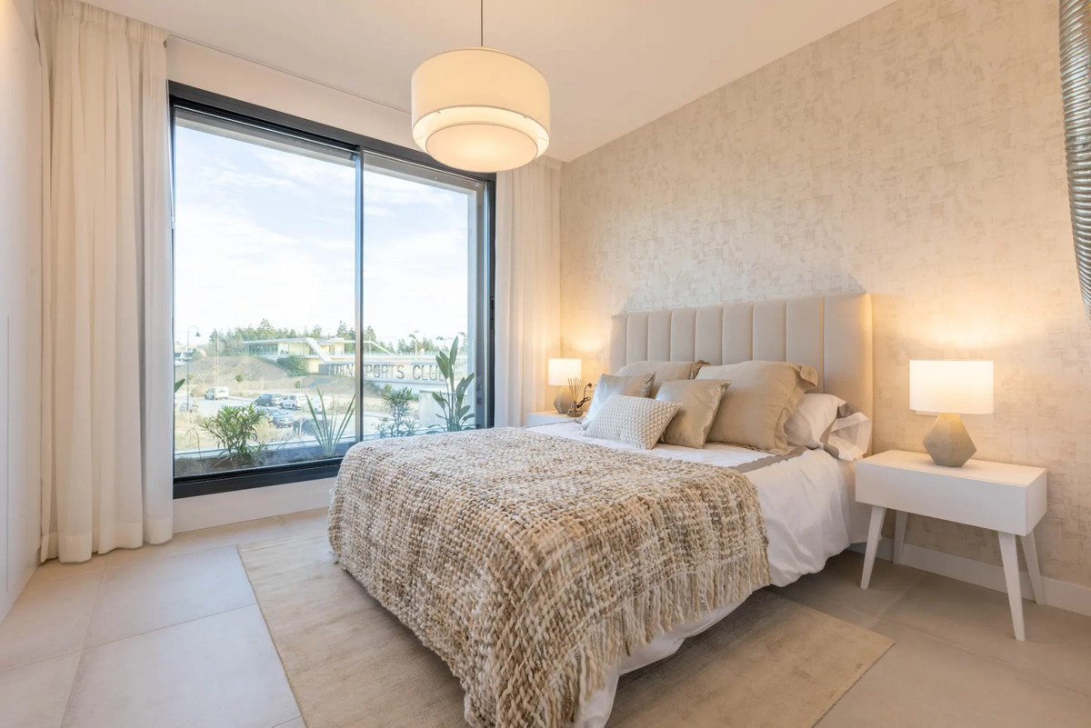 Vivienda mediterránea de lujo en Mijas: ¡Lista para entrar a vivir!, Casas adosadas de 3 dormitorios en Mijas, Málaga. Urbanización exclusiva, a 5 min de la playa y golf. Lujo, piscina y spa. ¡Estilo de vida mediterráneo!