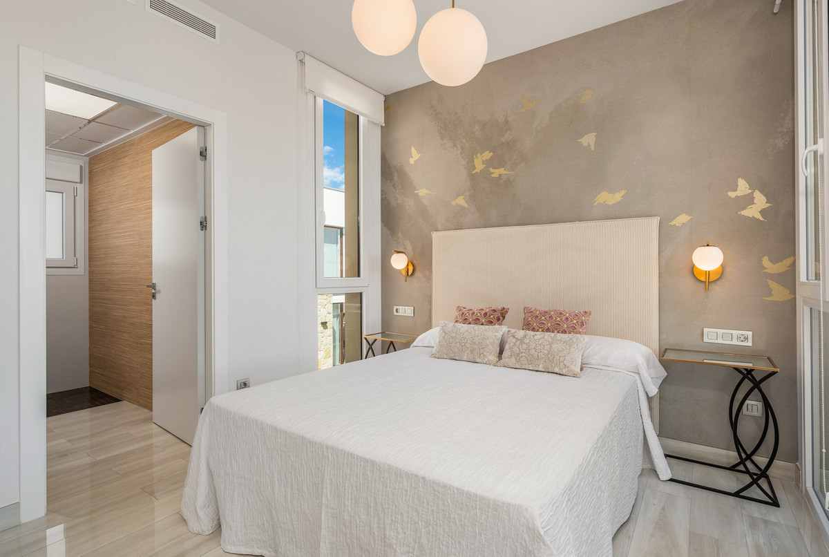 Villa de Lujo en Los Montesinos: Paz y Confort, Villas de lujo en La Herrada, Los Montesinos. 3 hab, piscinas privadas, cerca de playas y naturaleza. ¡Su oasis de paz!