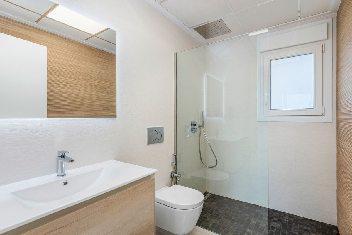 Villa de Lujo en Los Montesinos: Paz y Confort, Villas de lujo en La Herrada, Los Montesinos. 3 hab, piscinas privadas, cerca de playas y naturaleza. ¡Su oasis de paz!