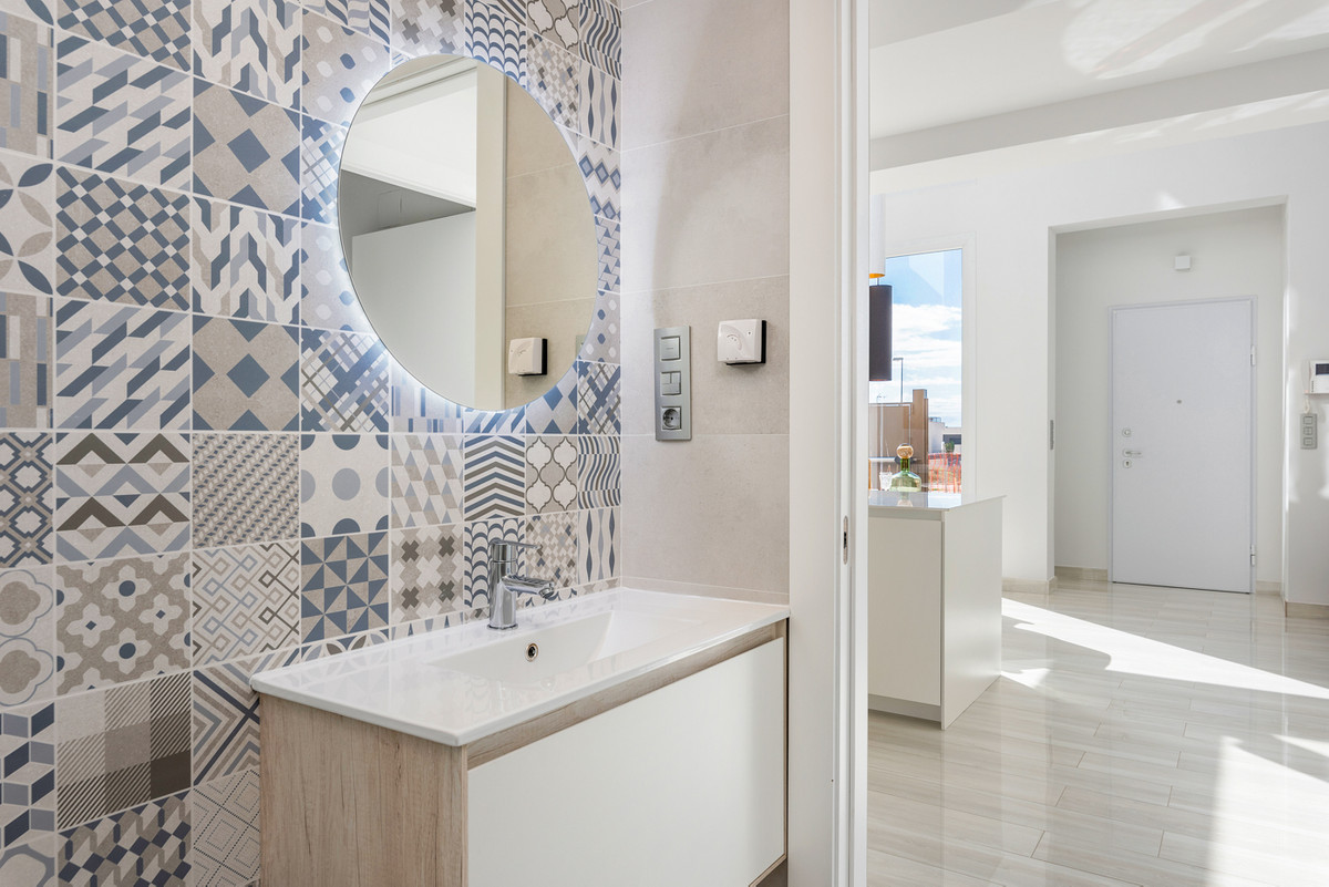 Villa de Lujo en Los Montesinos: Paz y Confort, Villas de lujo en La Herrada, Los Montesinos. 3 hab, piscinas privadas, cerca de playas y naturaleza. ¡Su oasis de paz!