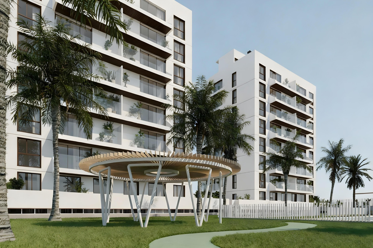 Tu oasis en Guardamar: Lujo y naturaleza., Descubre tu hogar en Guardamar, Alicante. Viviendas exclusivas con piscina y jardines. Vive el lujo y la calma cerca de playas únicas. ¡Tu paraíso te espera!