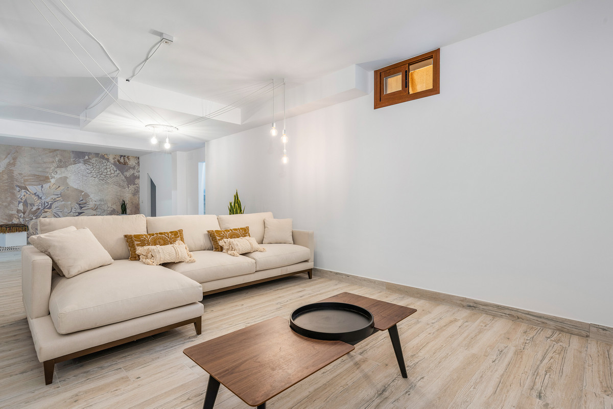 Villa de lujo a 200 m de la playa en Vera, Villas de obra nueva en Vera, Almería. A 200m de la playa. Piscinas privadas y parcelas amplias. ¡Estilo de vida mediterráneo!