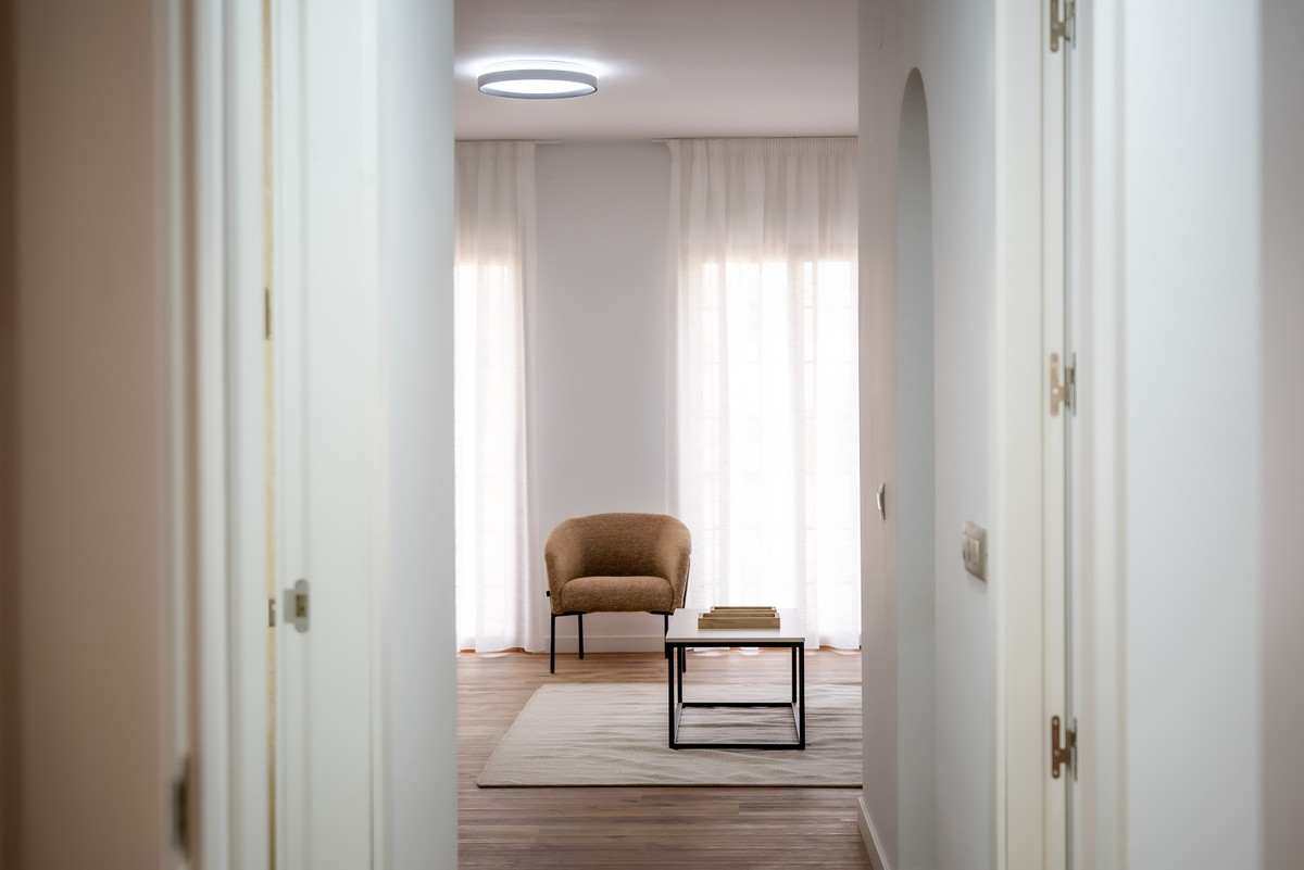 Tu oasis moderno en Las Herrerías, Almería, Descubre apartamentos de diseño en Las Herrerías, Almería. 2 hab, 2 baños, terraza, piscina. ¡Tu hogar mediterráneo ideal!
