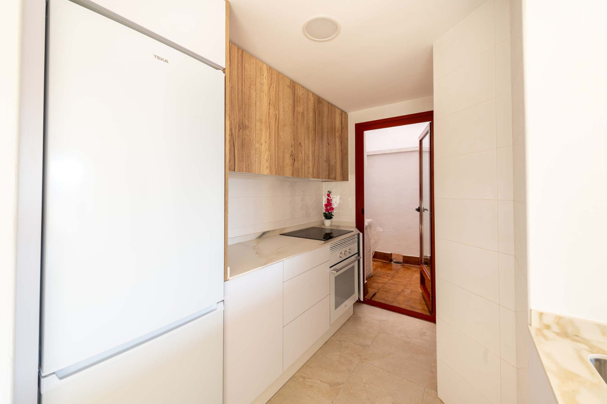 Tu hogar mediterráneo en Avilés, Murcia, Apartamentos de diseño en Avilés, Murcia. 1-3 dormitorios, cocinas equipadas, cerca de playas y golf. ¡Tu hogar mediterráneo ideal!
