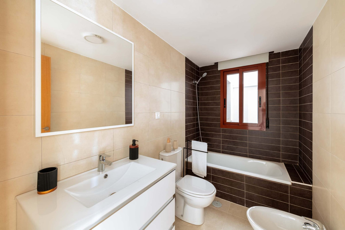 Tu hogar mediterráneo en Avilés, Murcia, Apartamentos de diseño en Avilés, Murcia. 1-3 dormitorios, cocinas equipadas, cerca de playas y golf. ¡Tu hogar mediterráneo ideal!