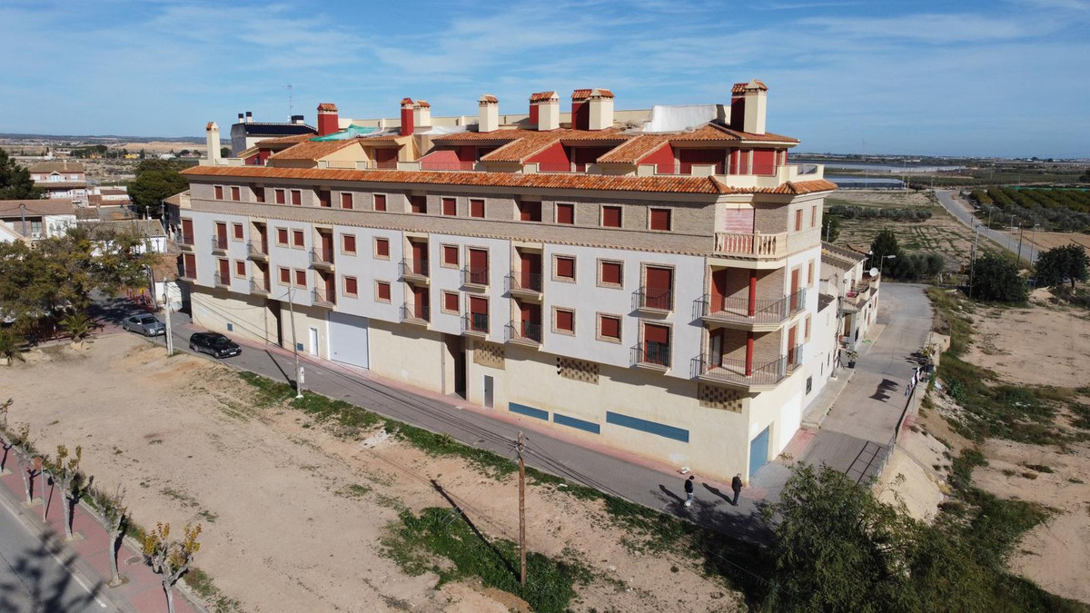 Tu hogar mediterráneo en Avilés, Murcia, Apartamentos de diseño en Avilés, Murcia. 1-3 dormitorios, cocinas equipadas, cerca de playas y golf. ¡Tu hogar mediterráneo ideal!