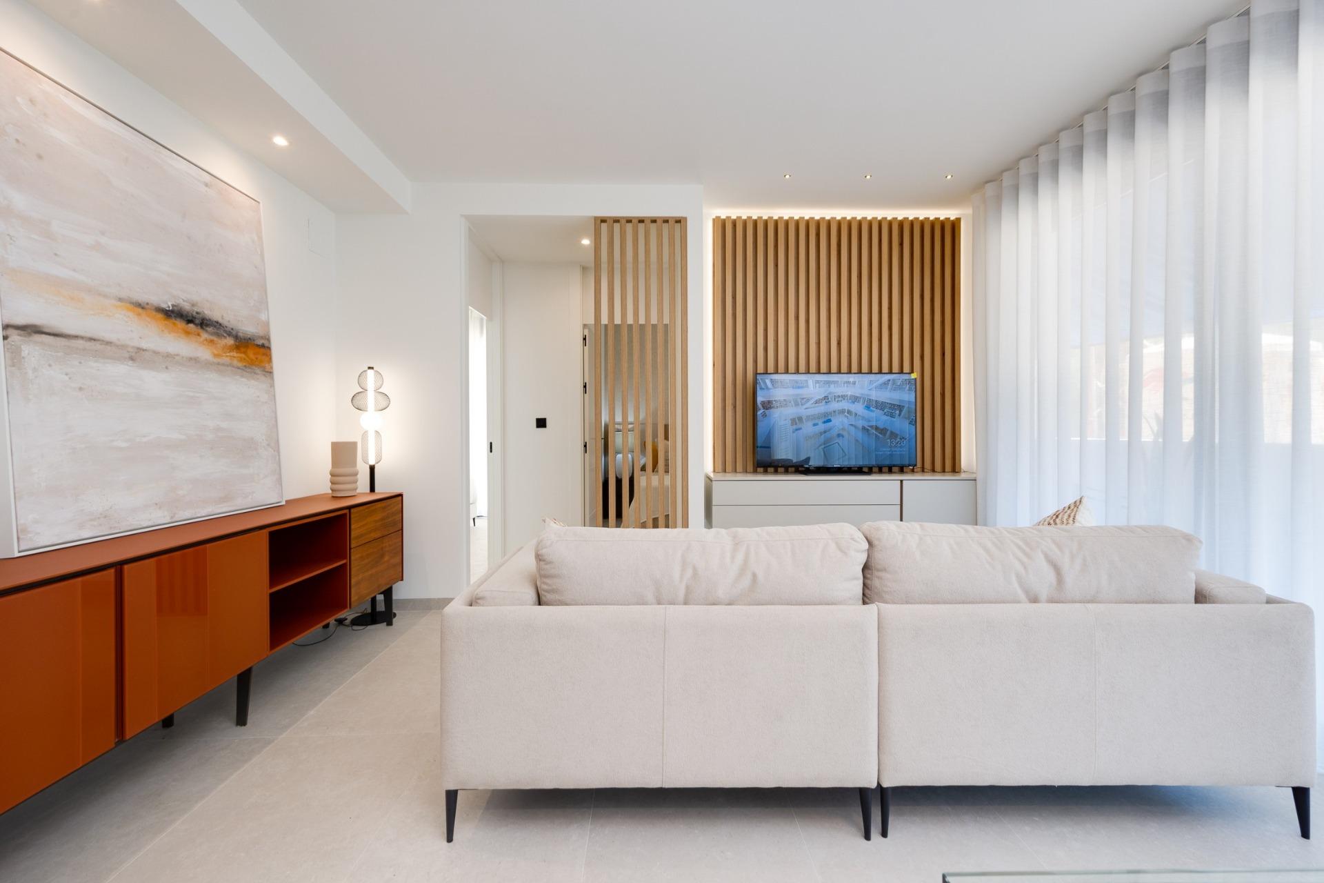 Apartamento en Venta en Guardamar del Segura, Apartamentos obra nueva en Guardamar, Costa Blanca. Diseño moderno, 2 hab, piscina, spa. A 1.6km playa. ¡Vive el lujo mediterráneo!