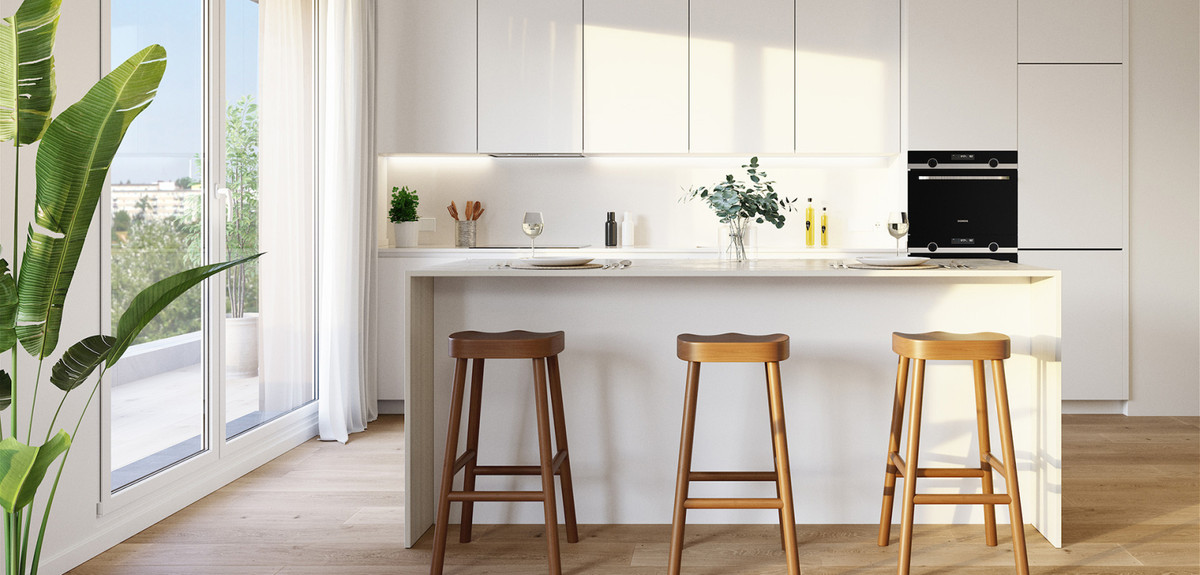 Málaga Oeste: Tu oasis urbano con terraza y conexión, Apartamento de 2 dorm. en La Princesa, Málaga. Disfruta amplias terrazas, a minutos de Playa Huelin. Conectividad excepcional (AVE, Metro, Aeropuerto). ¡Vive el