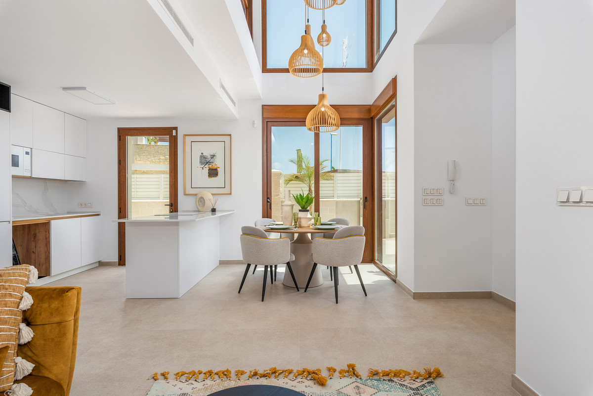 Vera, Almería: Villas de ensueño a 200 m de la playa., Villas de diseño en Vera, Almería, a 200m de playas. Residencial exclusivo con piscina privada, 3 dorm. Vive el sueño mediterráneo en la Costa de Almería.