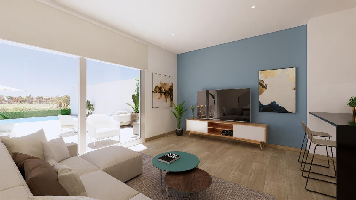 Villas de Lujo: Mar, Golf y Sol en Los Alcázares, Descubre 31 villas adosadas de lujo en Los Alcázares, Murcia. A metros del Mar Menor y golf La Serena. 3 dorm, terrazas, solárium. ¡Invierte en tu bienestar!