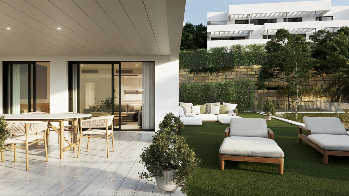 propiedad, Descubre apartamentos de lujo en Casares, Málaga. Vistas panorámicas al mar y Sierra Bermeja. 3 dorm, 2 baños, terrazas, piscina. Vive el sueño entre naturaleza